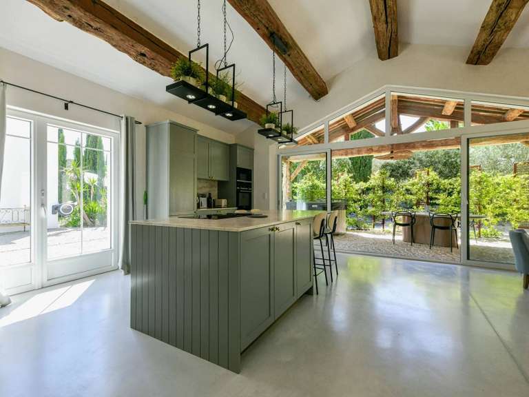 Propriété Uzès - 10 chambres - 1200m²