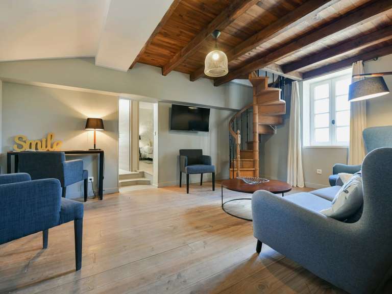 Propriété Uzès - 9 chambres - 562m²