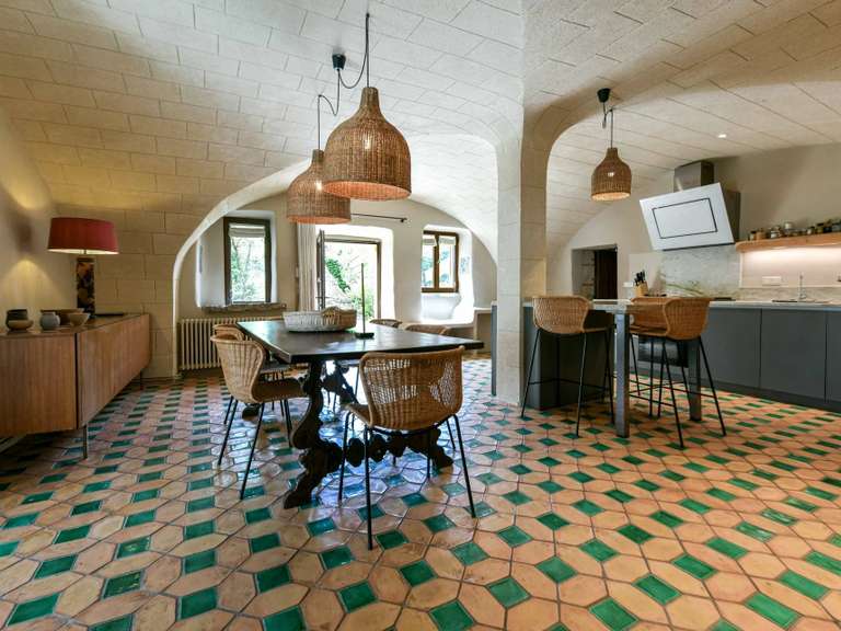 Propriété Uzès - 6 chambres - 820m²