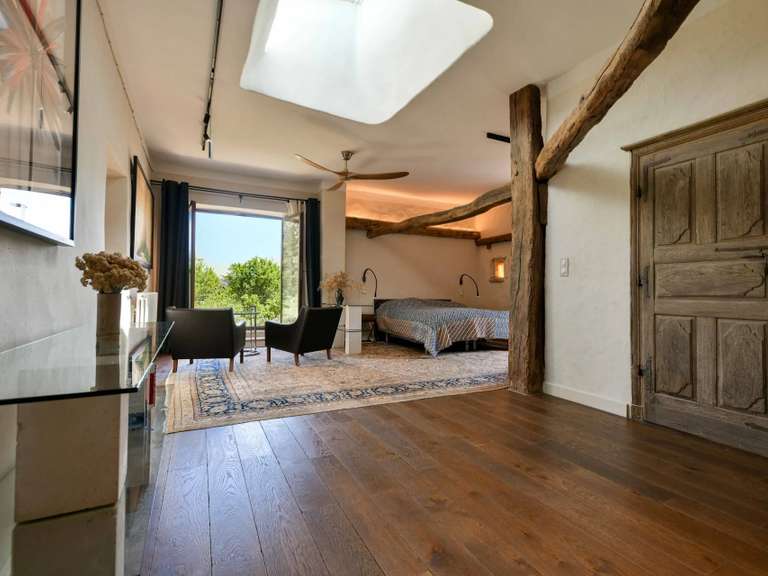 Propriété Uzès - 6 chambres - 820m²