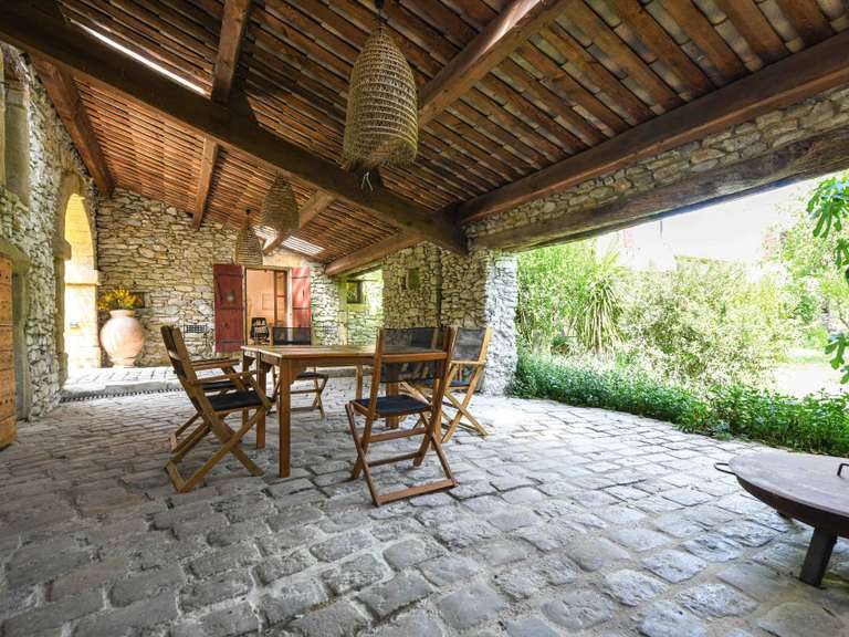 Propriété Uzès - 6 chambres - 820m²