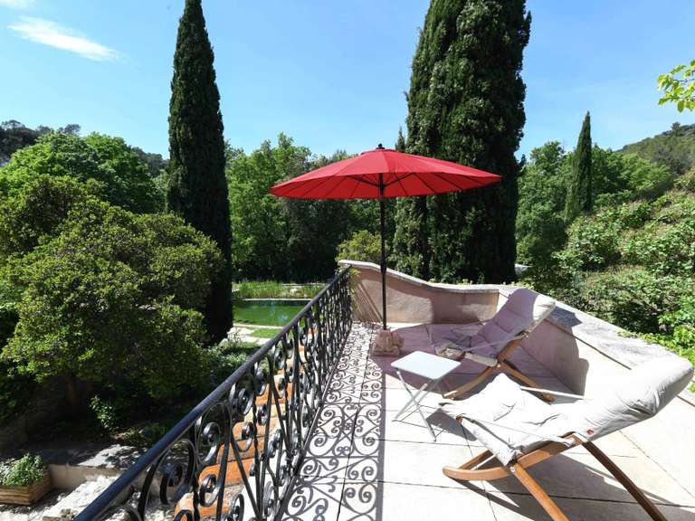 Propriété Uzès - 6 chambres - 820m²