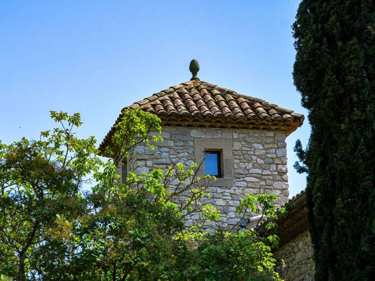 Propriété Uzès - 6 chambres - 820m²
