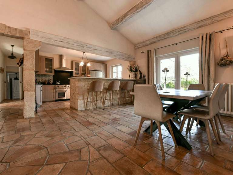 Propriété Uzès - 4 chambres - 249m²