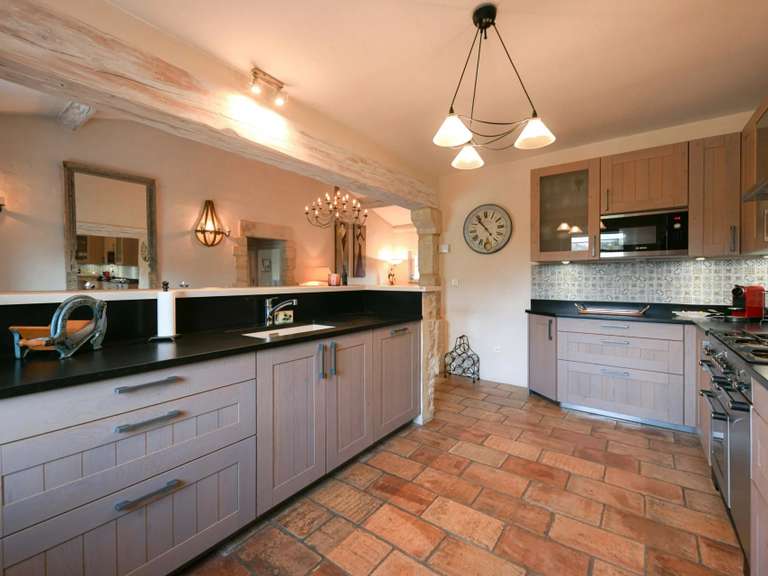 Propriété Uzès - 4 chambres - 249m²