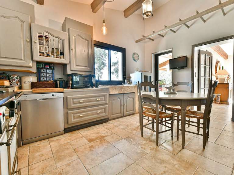 Propriété Uzès - 4 chambres - 261m²