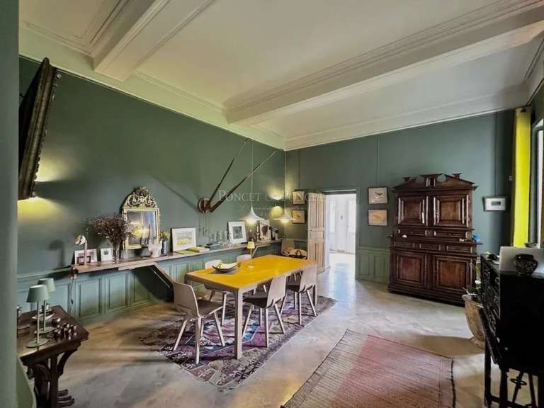 Propriété Uzès - 9 chambres - 996m²