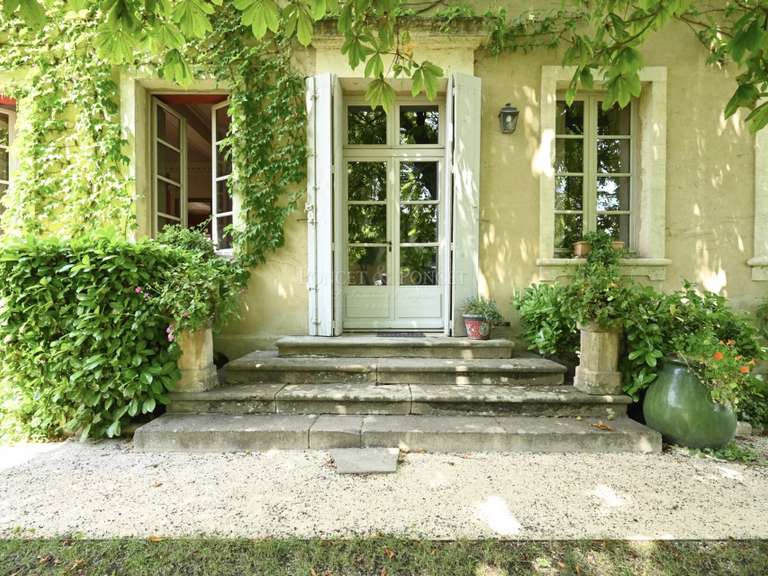 Propriété Uzès - 9 chambres - 996m²