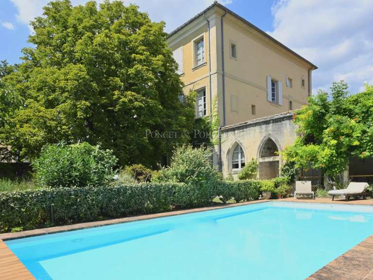 Propriété Uzès - 9 chambres - 996m²