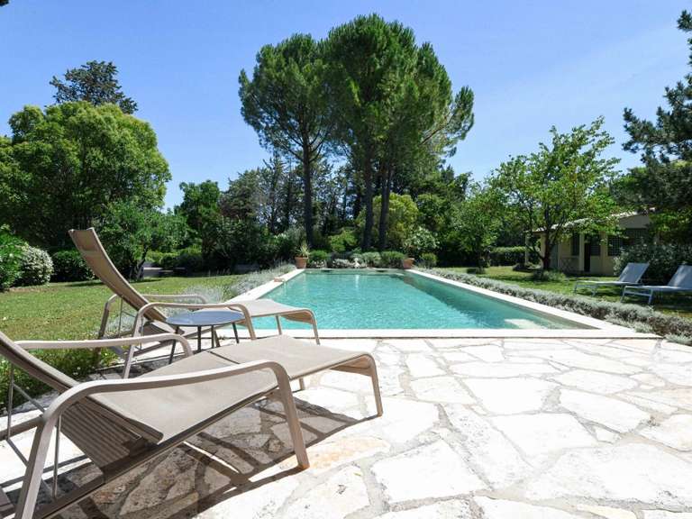 Propriété Uzès - 3 chambres - 237m²
