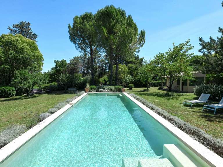 Propriété Uzès - 3 chambres - 237m²
