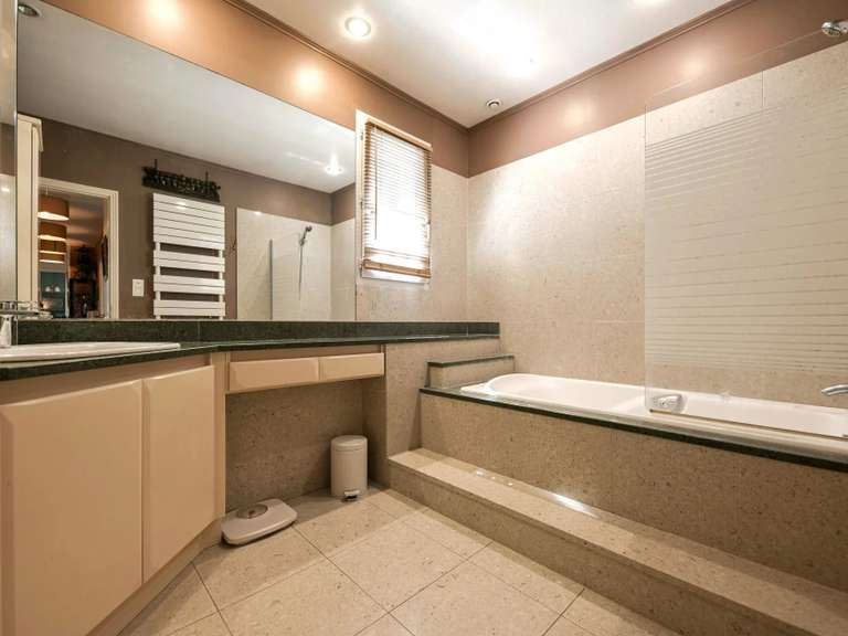 Propriété Uzès - 3 chambres - 237m²
