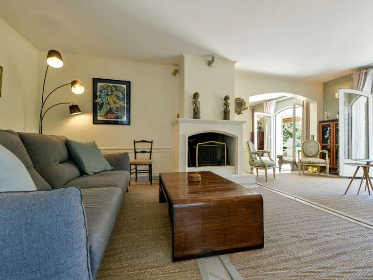 Propriété Uzès - 3 chambres - 237m²