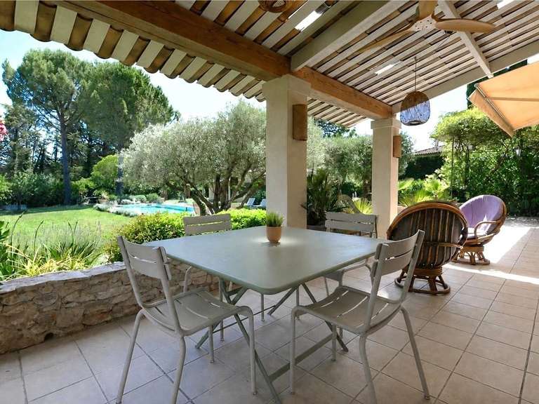 Propriété Uzès - 3 chambres - 237m²