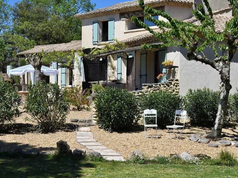 Propriété Uzès - 7 chambres - 267m²