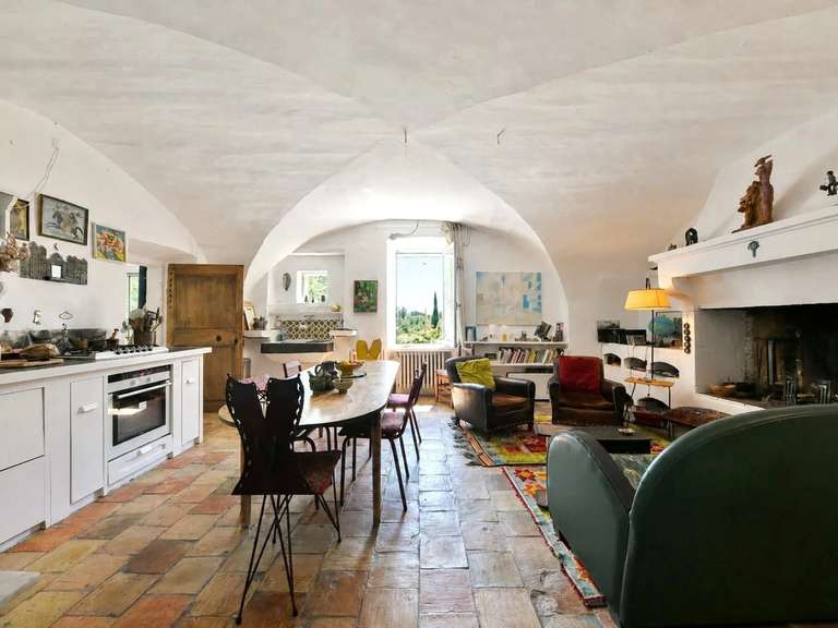 Propriété Uzès - 7 chambres - 358m²