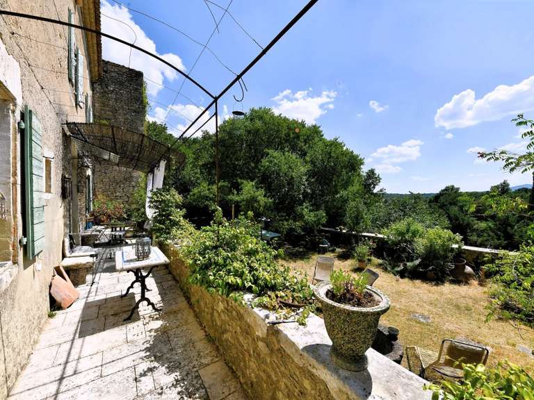 Propriété Uzès - 7 chambres - 358m²