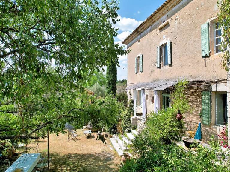Propriété Uzès - 7 chambres - 358m²