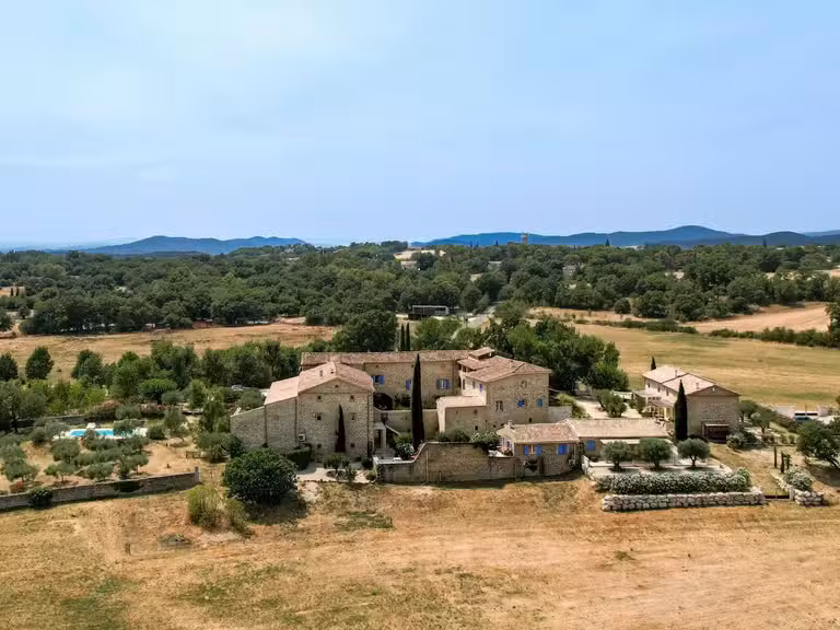 Property Uzès - 18 bedrooms - 1104m²