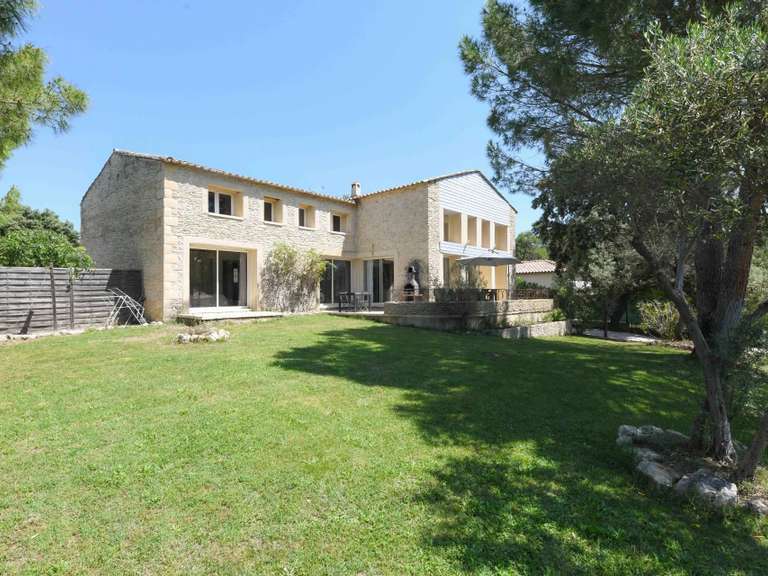 Propriété Uzès - 3 chambres - 233m²