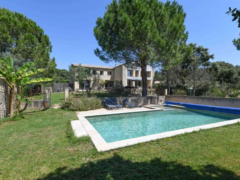 Propriété Uzès - 3 chambres - 233m²