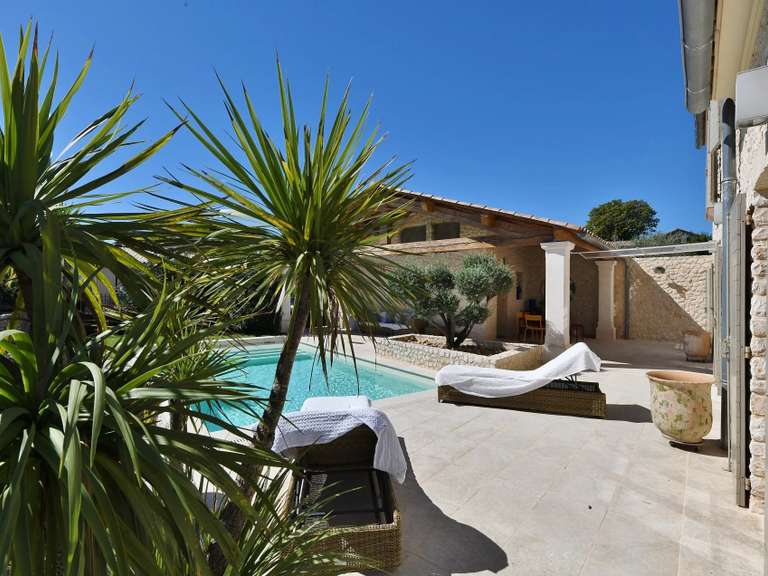 Propriété Uzès - 3 chambres - 176m²