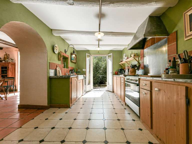 Propriété Uzès - 4 chambres - 322m²