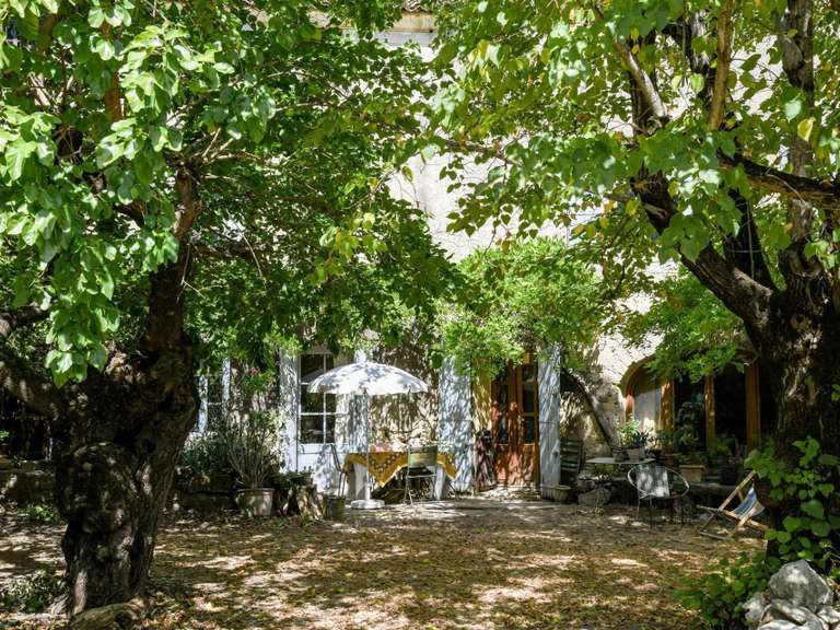 Propriété Uzès - 3 chambres - 210m²