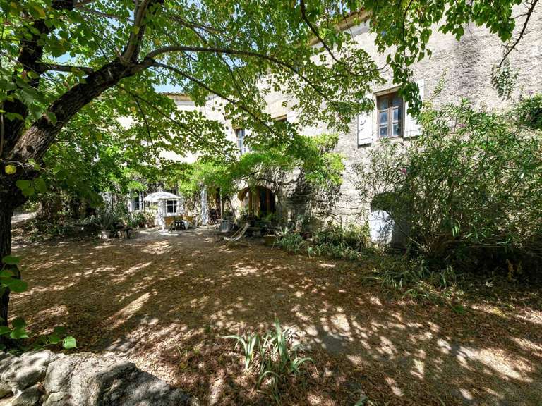 Propriété Uzès - 3 chambres - 210m²