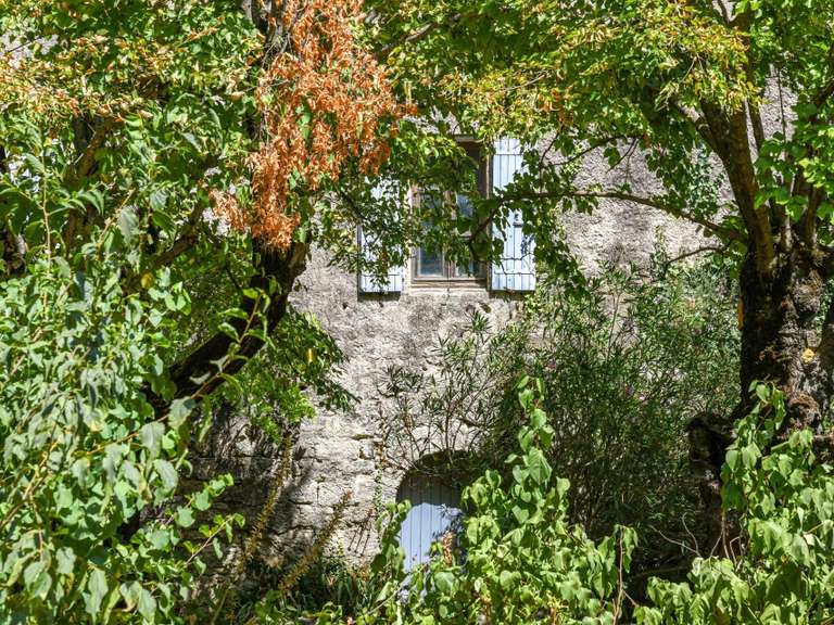 Propriété Uzès - 3 chambres - 210m²