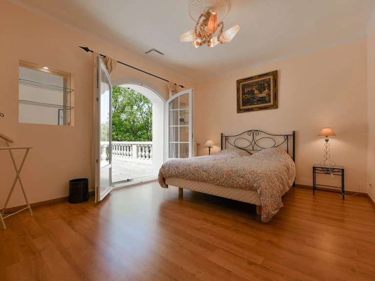 Propriété Uzès - 4 chambres - 232m²