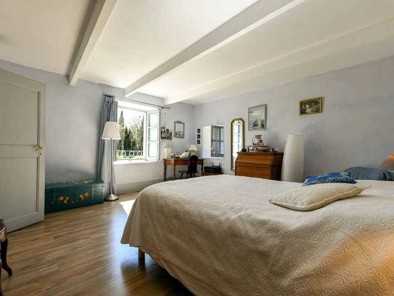Propriété Uzès - 4 chambres - 284m²