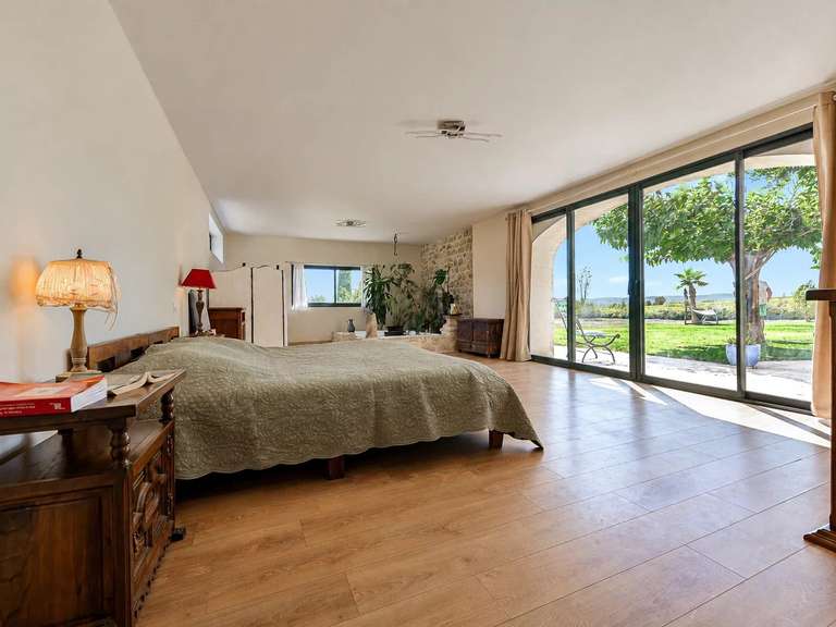 Propriété Uzès - 6 chambres - 395m²