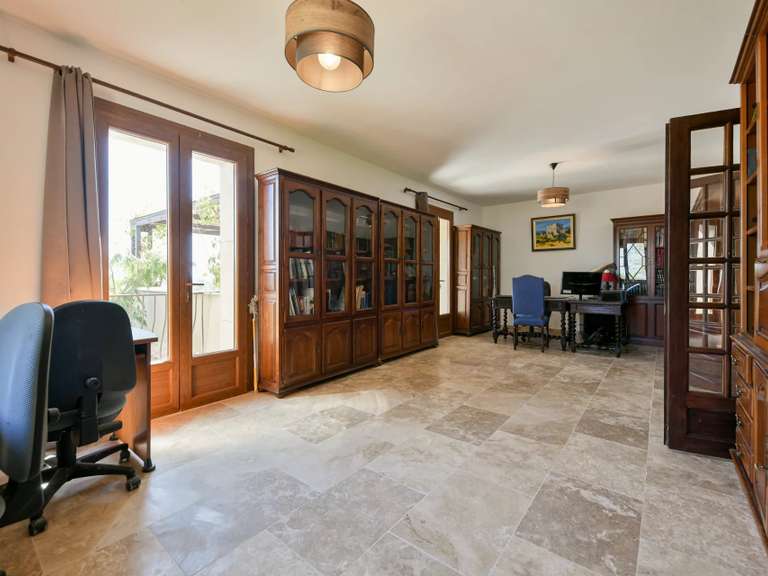 Propriété Uzès - 6 chambres - 395m²