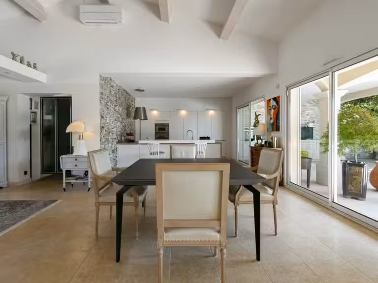 Propriété Uzès - 3 chambres - 213m²