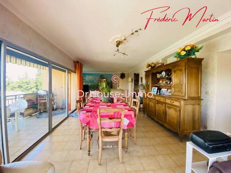 Villa Uzès - 6 chambres - 327m²