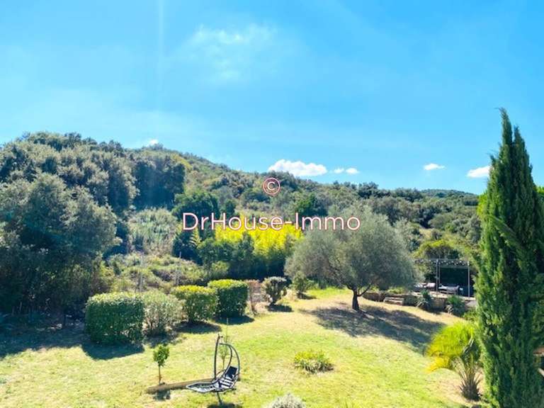 Villa Uzès - 8 chambres - 360m²