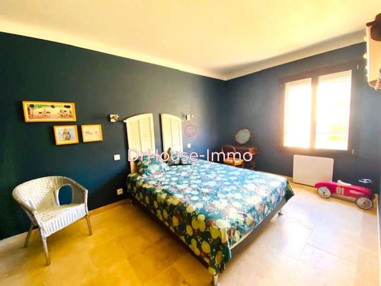 Villa Uzès - 8 chambres - 360m²