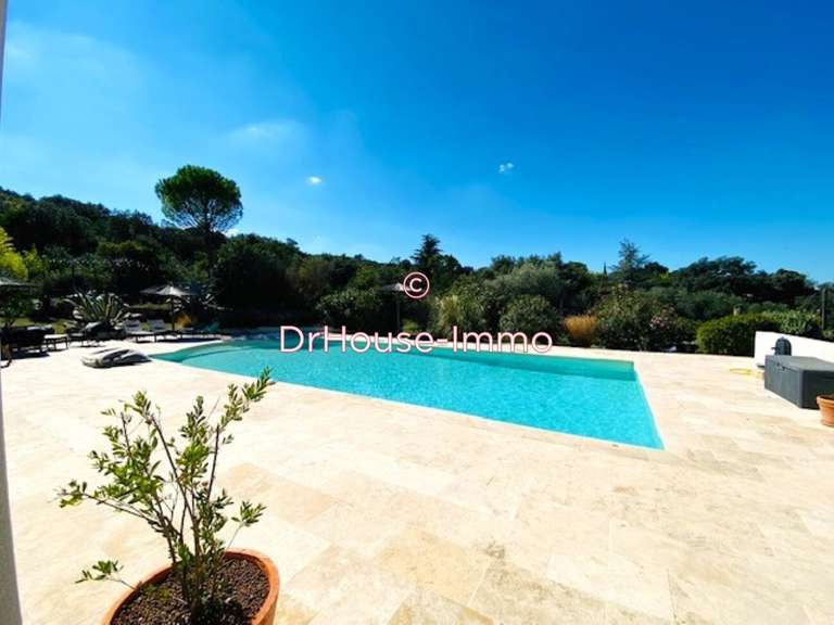 Villa Uzès - 8 chambres - 360m²