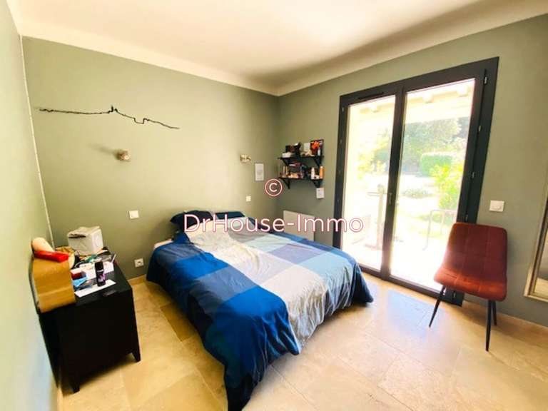 Villa Uzès - 8 chambres - 360m²