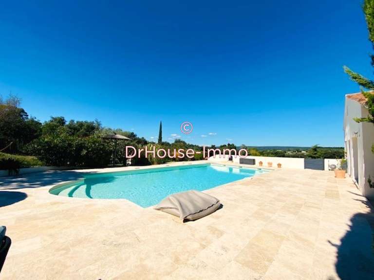 Villa Uzès - 8 chambres - 360m²