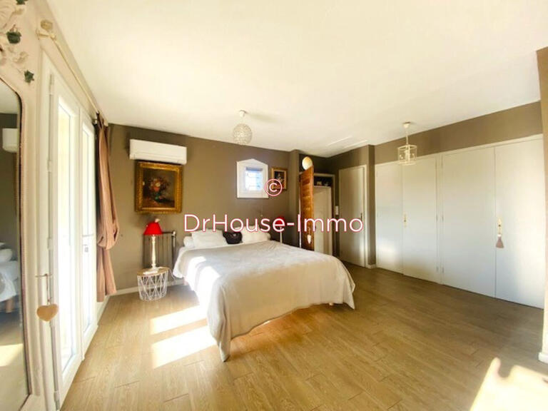 Villa Uzès - 4 bedrooms - 233m²