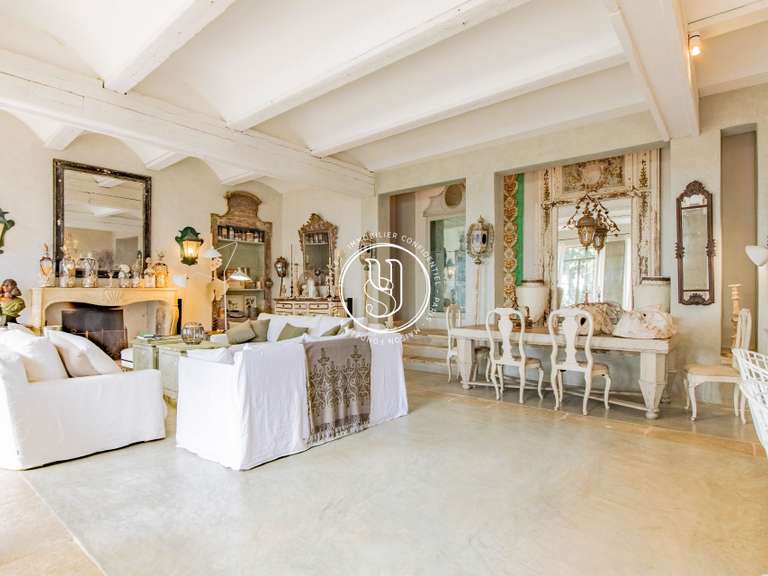 Villa Uzès - 5 bedrooms - 401m²