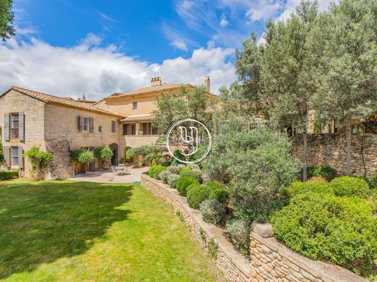 Villa Uzès - 5 bedrooms - 401m²