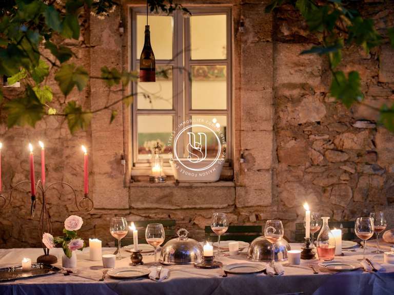 Villa Uzès - 11 bedrooms - 390m²