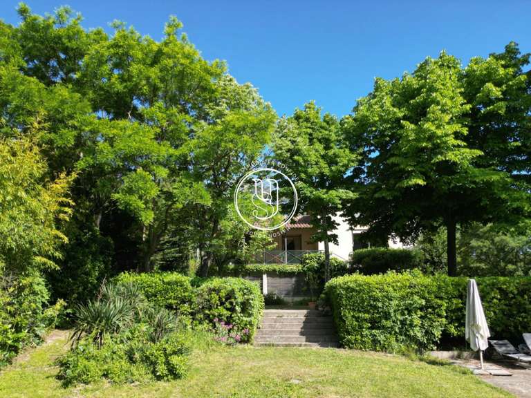 Villa Uzès - 4 bedrooms - 246m²