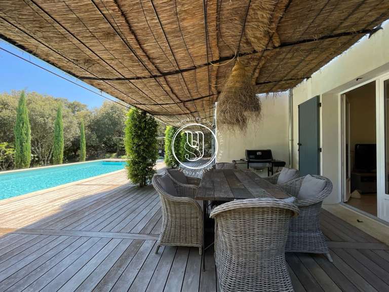 Villa Uzès - 5 bedrooms - 412m²