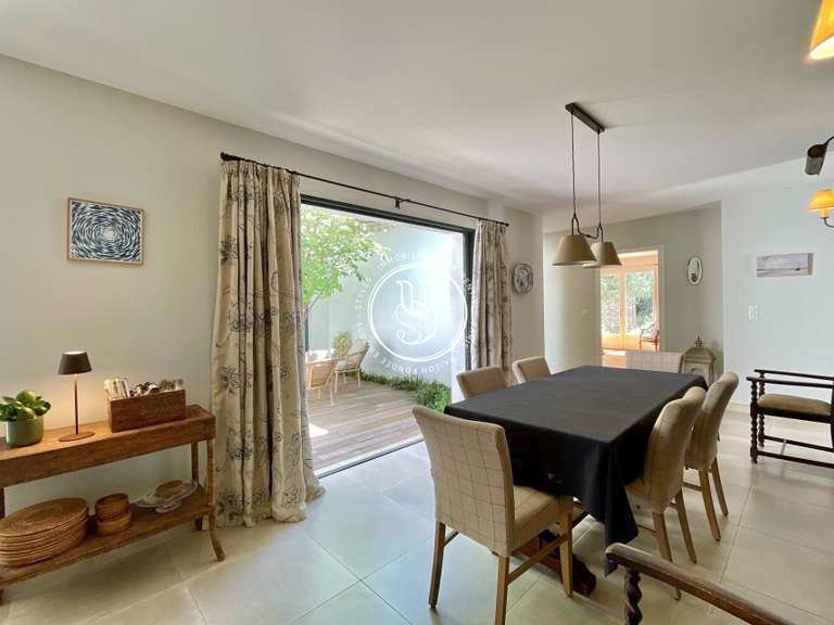 Villa Uzès - 5 bedrooms - 412m²