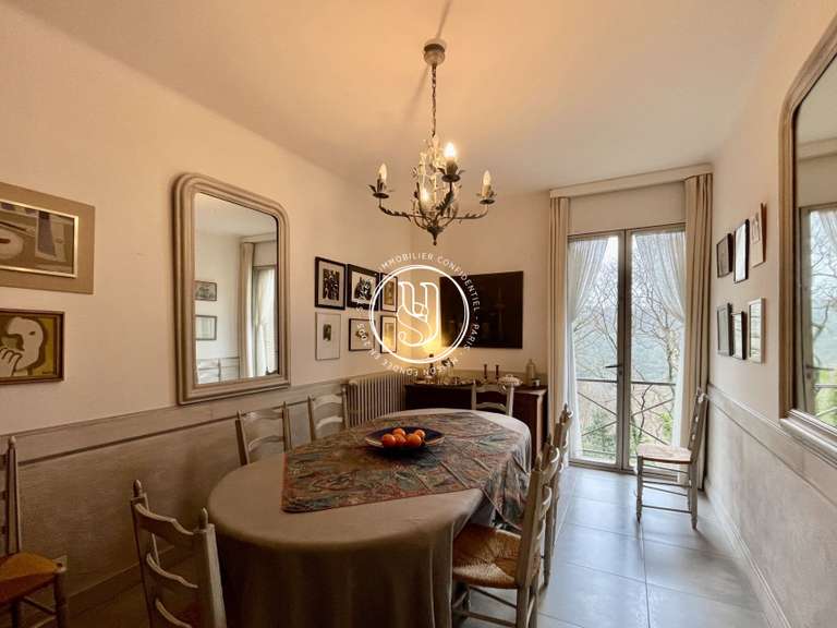 Villa Uzès - 4 bedrooms - 246m²