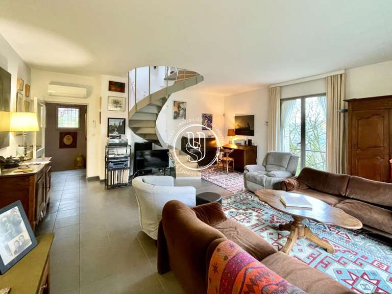 Villa Uzès - 4 bedrooms - 246m²